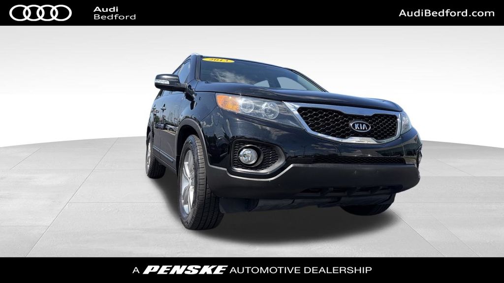 Thumbnail: 2013 Kia Sorento - 3