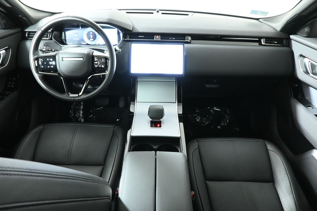 Thumbnail: 2025 Land Rover Range Rover Velar - 4