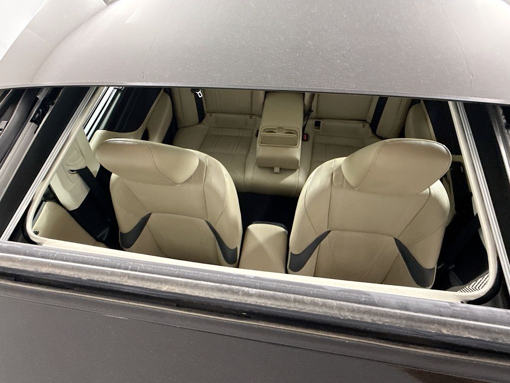 Thumbnail: 2019 Lexus ES - 22