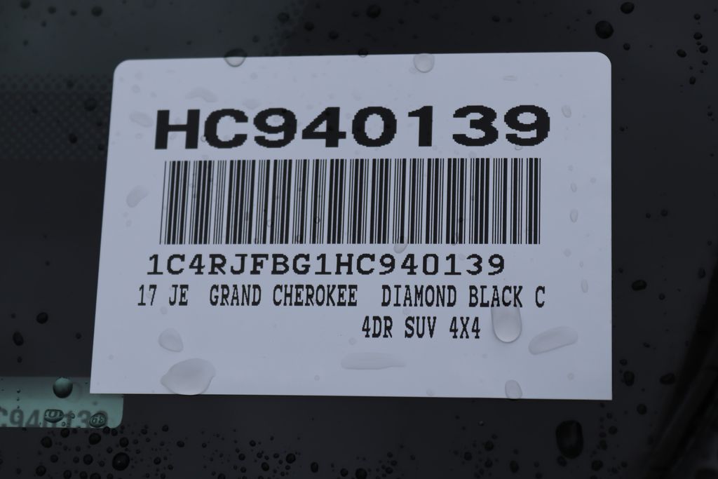 Thumbnail: 2017 Jeep Grand Cherokee - 7