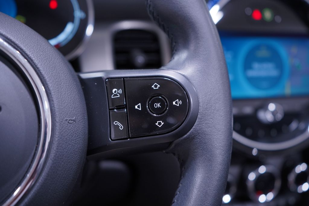 Thumbnail: 2022 MINI Cooper - 20