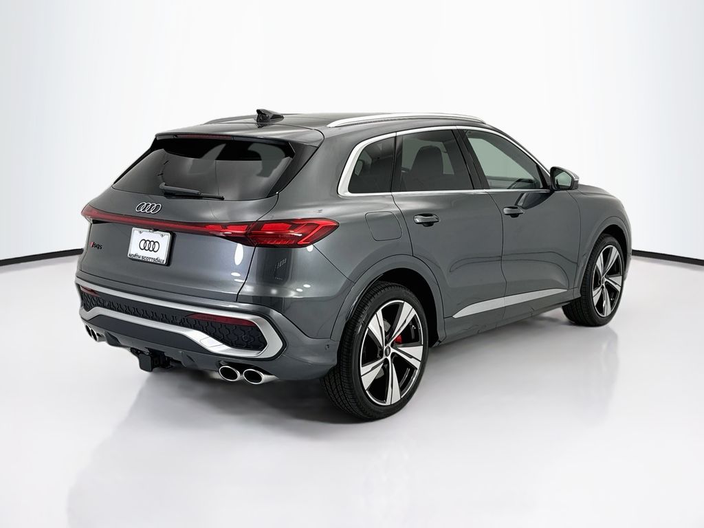 Thumbnail: 2026 Audi SQ5 - 5
