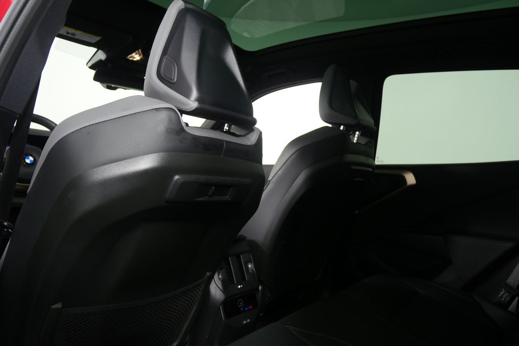 Thumbnail: 2025 BMW X3 - 16
