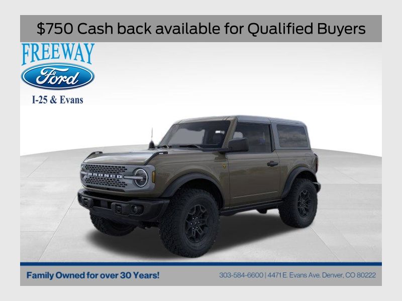 Marsh Gray 2026 Ford Bronco Badlands 2-Door 4WD SUV / Crossover Four-Wheel Drive 7-Speed Manual