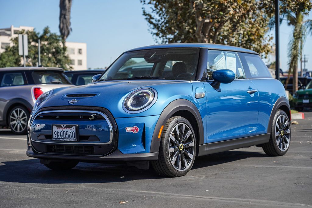 2024 MINI Cooper SE Electric Signature 5