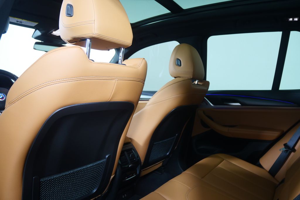 Thumbnail: 2022 BMW X3 - 18