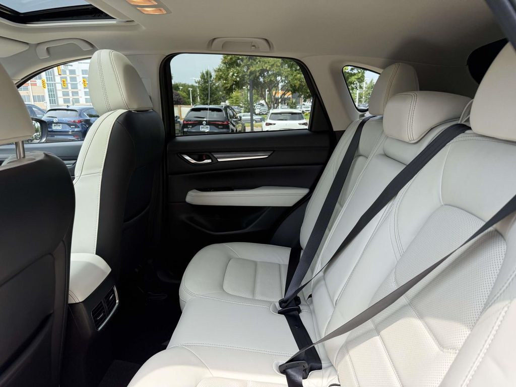 2023 Mazda CX-5 S Premium Plus package - Photo 16