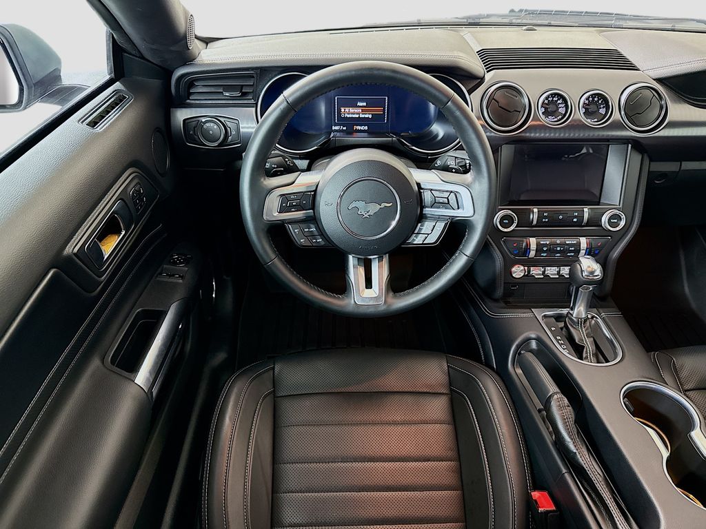 Thumbnail: 2022 Ford Mustang - 10
