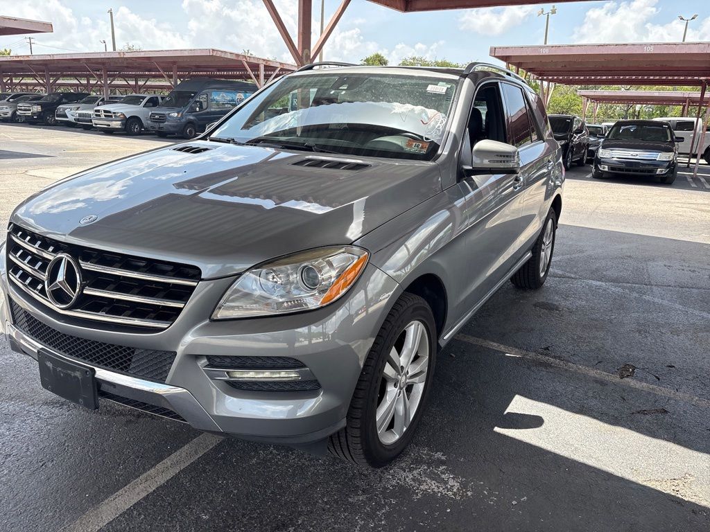 Silver 2015 Mercedes-Benz M-Class SUV / Crossover All-Wheel Drive 7-Speed Automatic