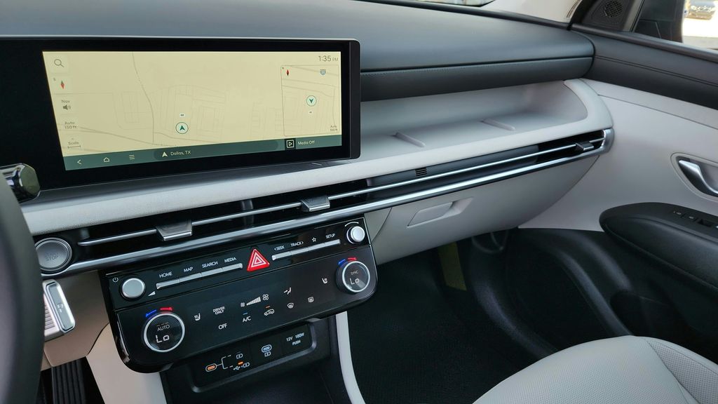 2025 Hyundai Tucson Hybrid