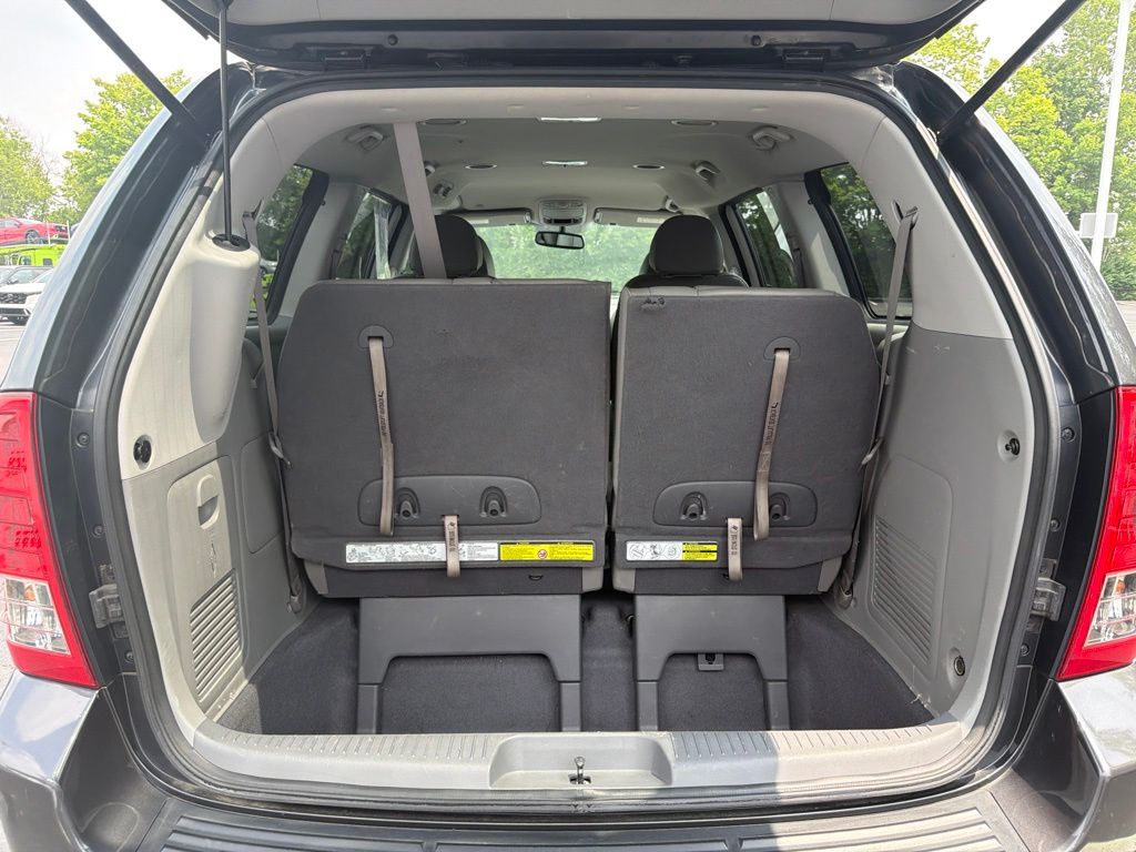 Thumbnail: 2014 Kia Sedona - 22