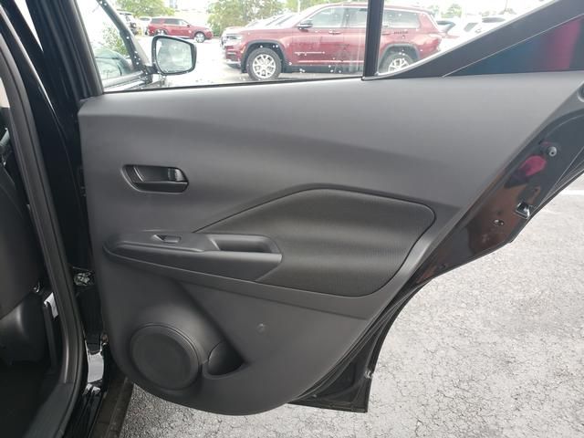 new 2025 Nissan Kicks Play car, priced at $21,149