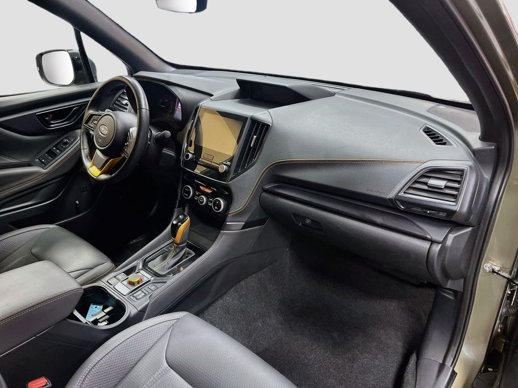 Used 2025 Autumn Green Metallic Subaru Wilderness image 31