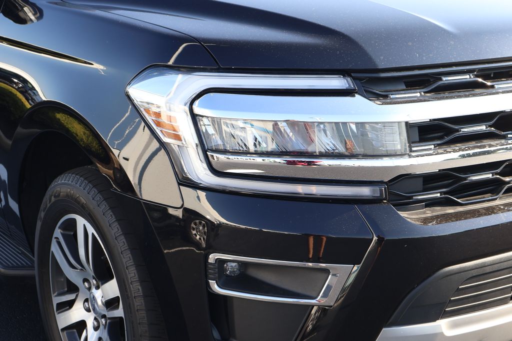 Thumbnail: 2024 Ford Expedition - 4