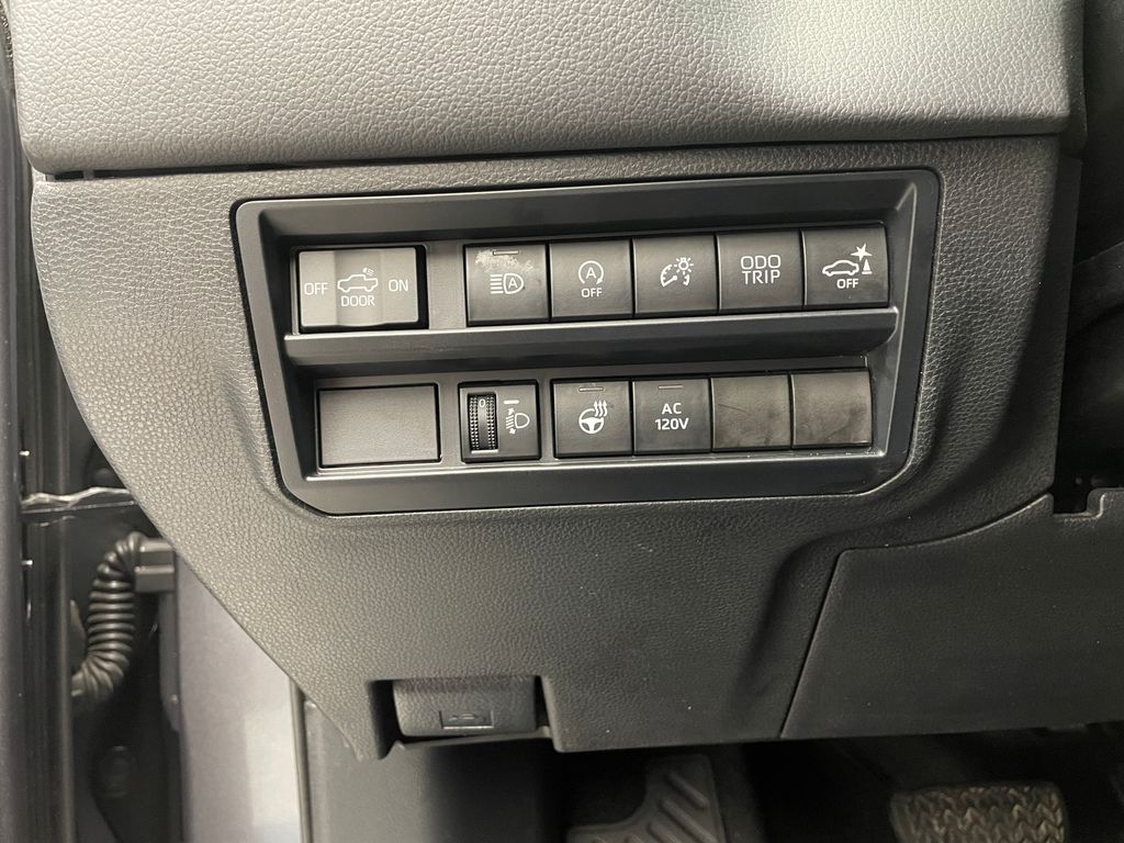 2023 Toyota Tundra Limited 21