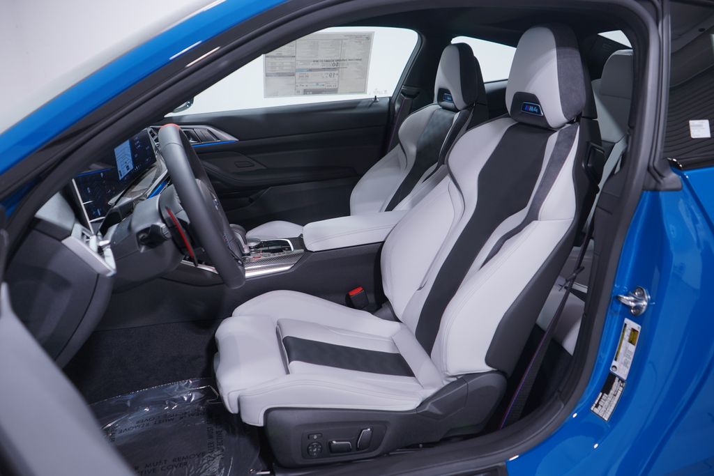 Thumbnail: 2026 BMW M4 - 7