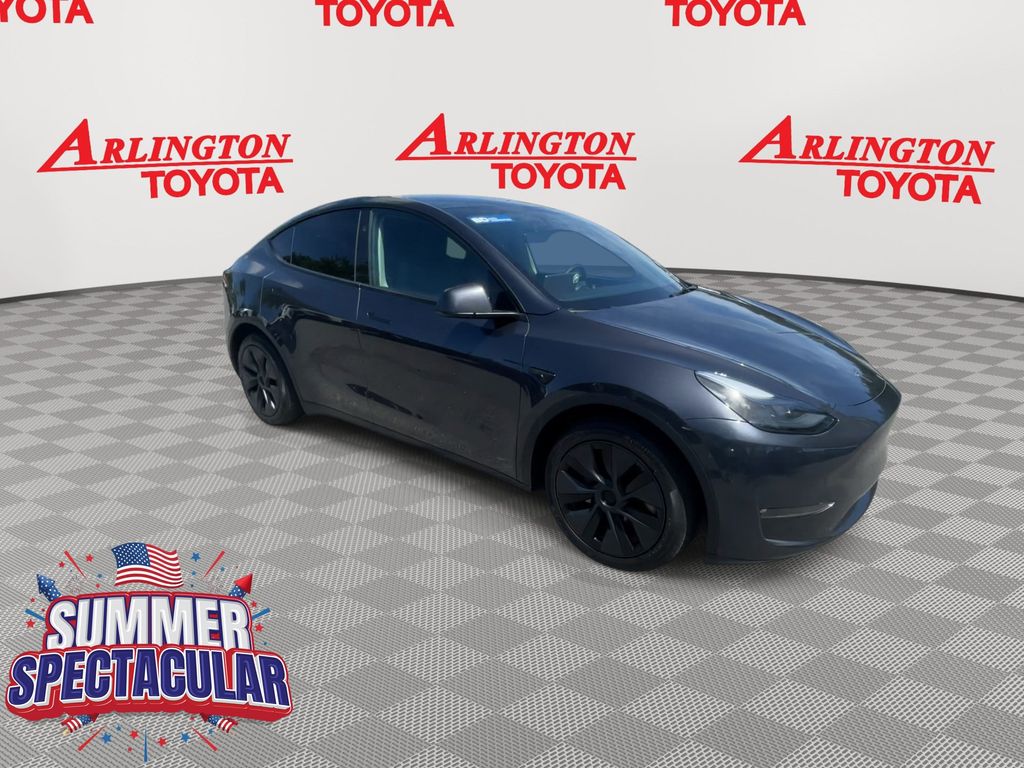 Used 2024 Tesla Model Y Long Range with VIN 7SAYGAEE3RF160481 for sale in Jacksonville, FL