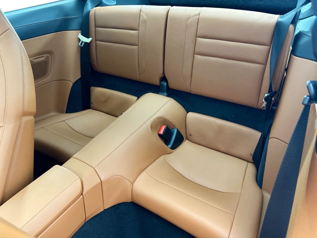 Thumbnail: 2026 Porsche 911 - 19