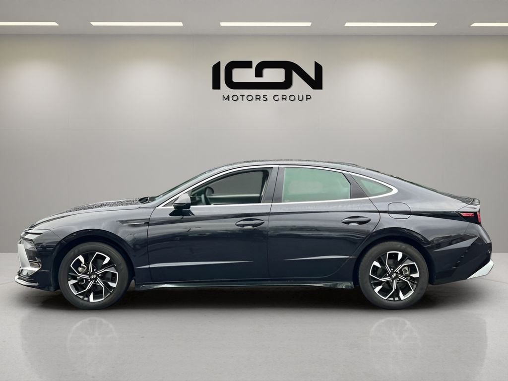 Used 2025 Hyundai Sonata Sedan