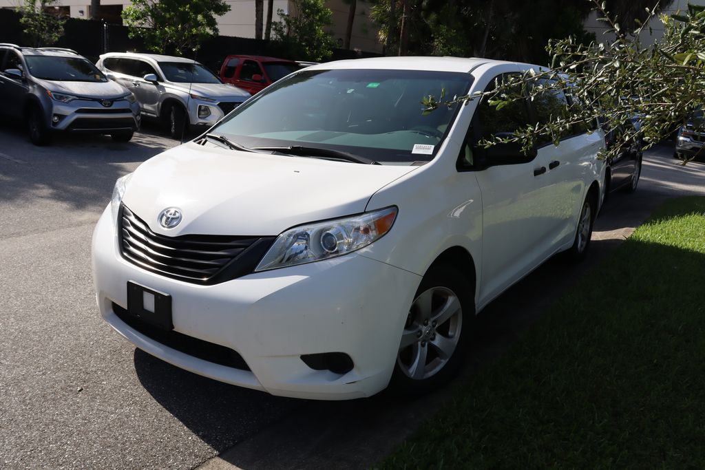 2012 Toyota Sienna Base -
                  West Palm Beach, FL