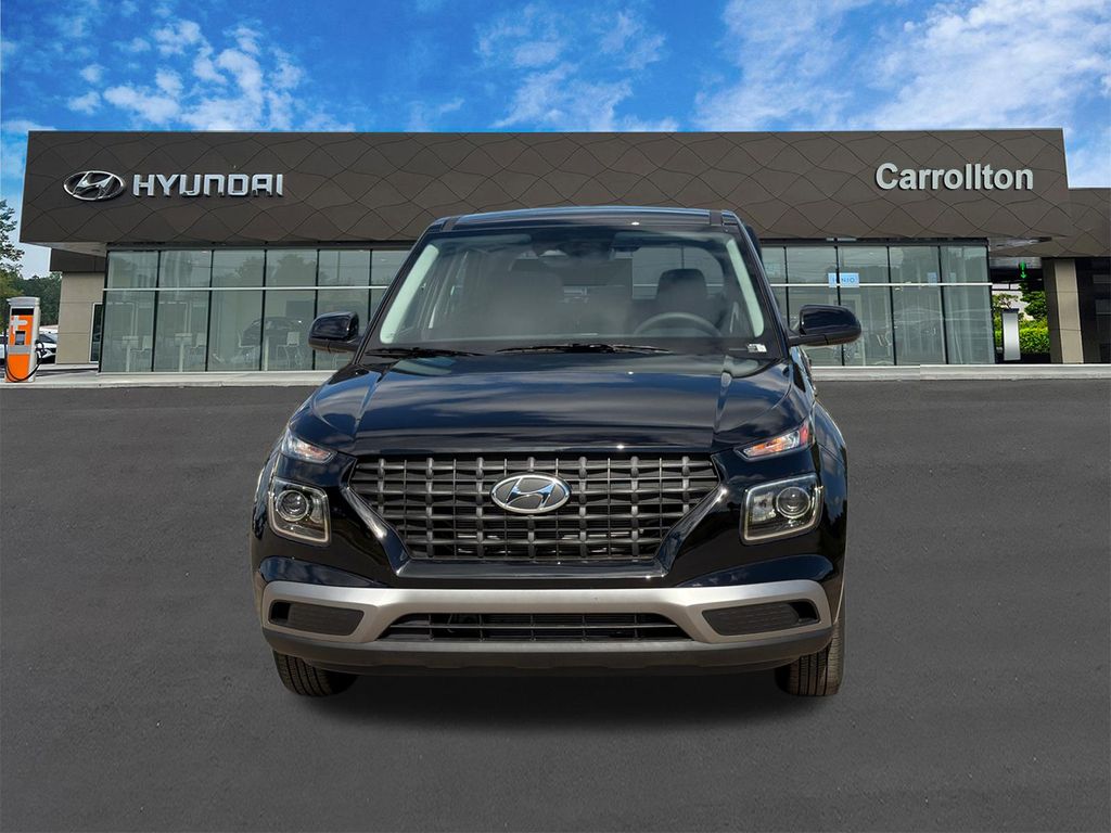 New 2026 Black Hyundai SE image 2
