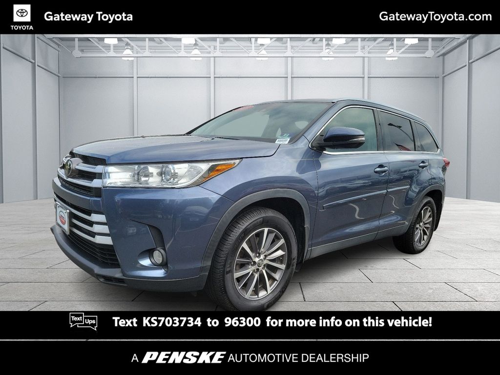 2019 Toyota Highlander XLE -
                Toms River, NJ