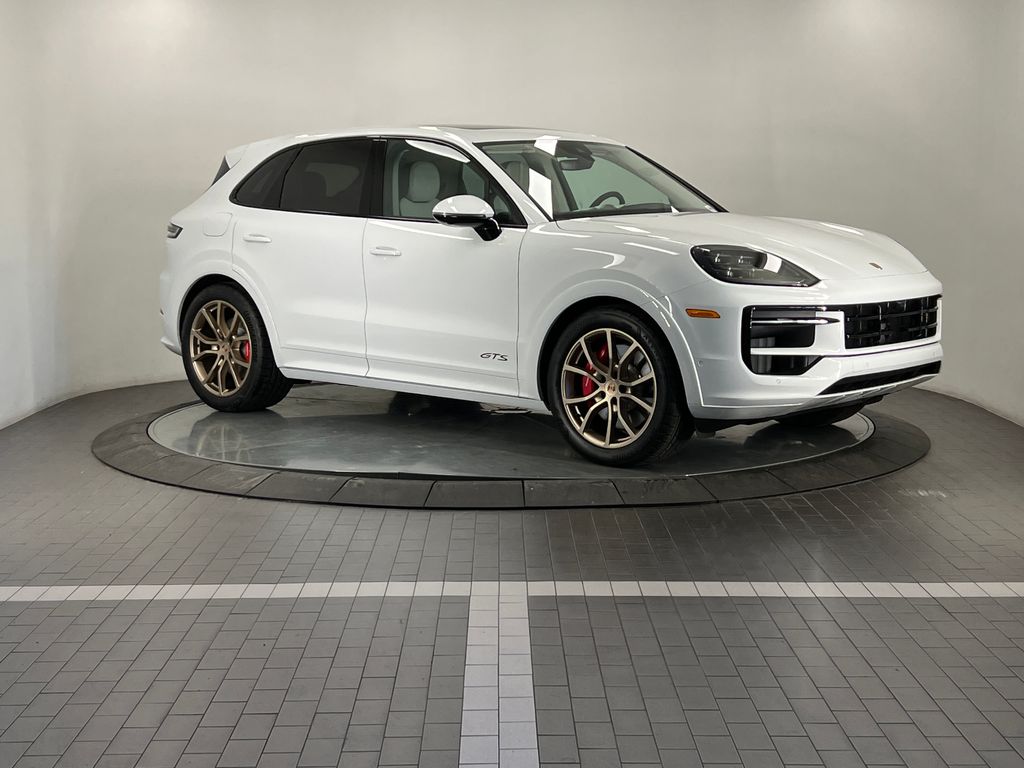Thumbnail: 2026 Porsche Cayenne - 9