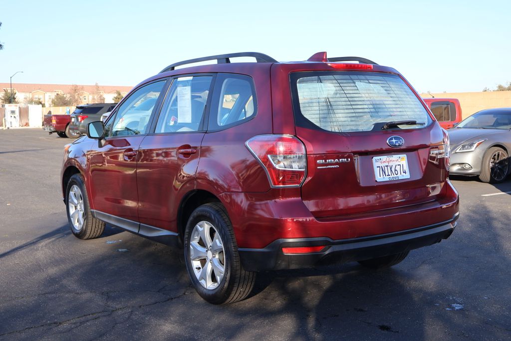 2016 Subaru Forester 2.5i 7