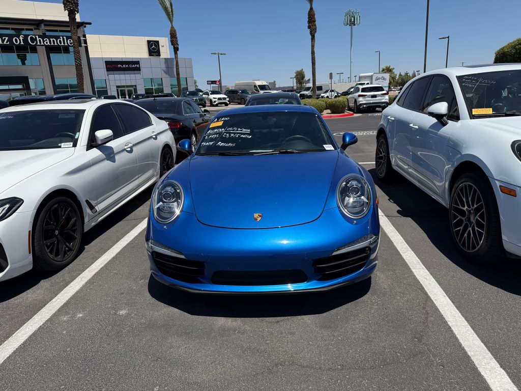 Thumbnail: 2014 Porsche 911 - 2