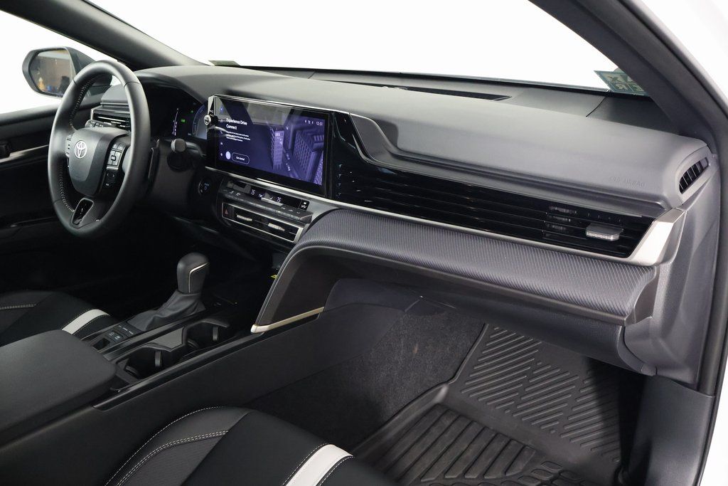 Thumbnail: 2025 Toyota Camry - 9