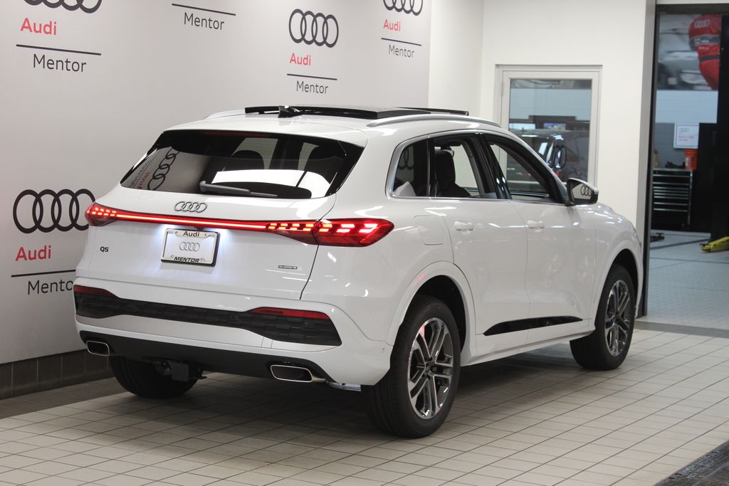 Thumbnail: 2026 Audi Q5 - 6