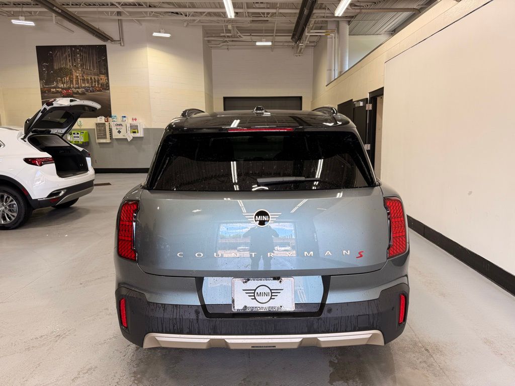 Thumbnail: 2025 MINI Cooper Countryman - 4