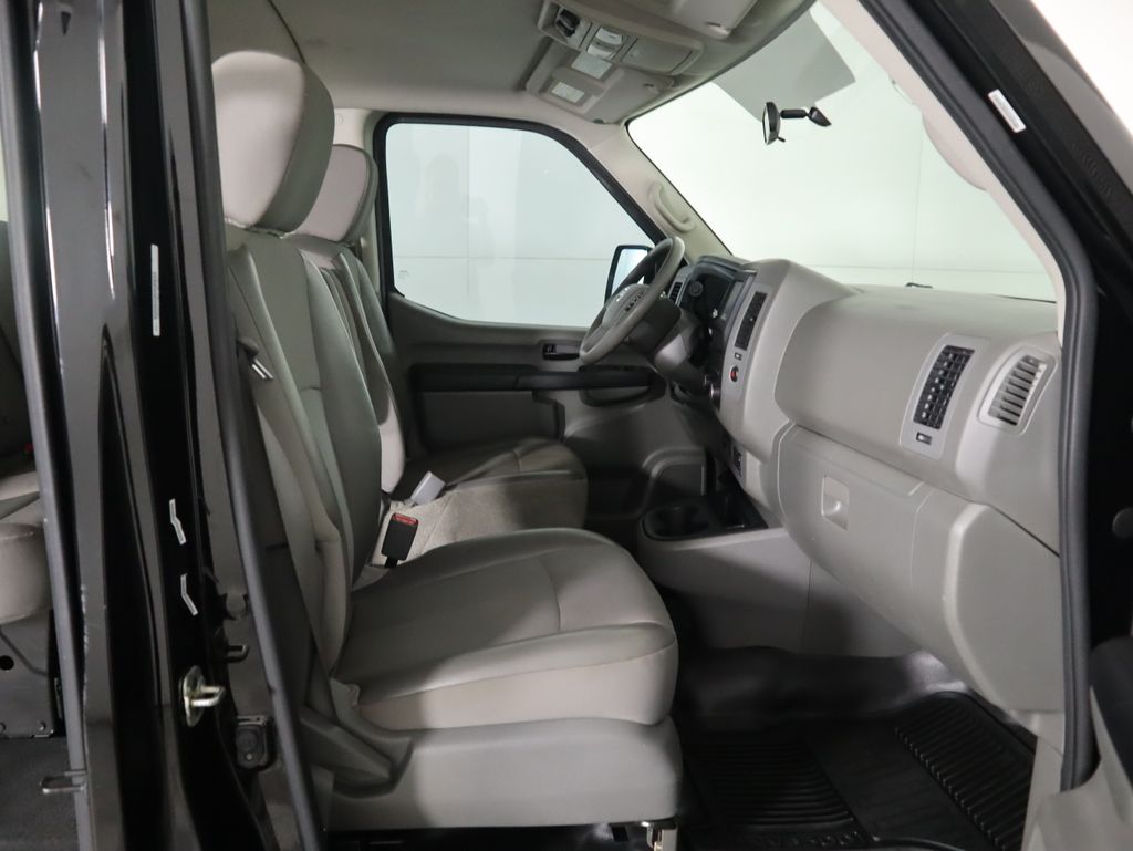 Thumbnail: 2020 Nissan NV - 20