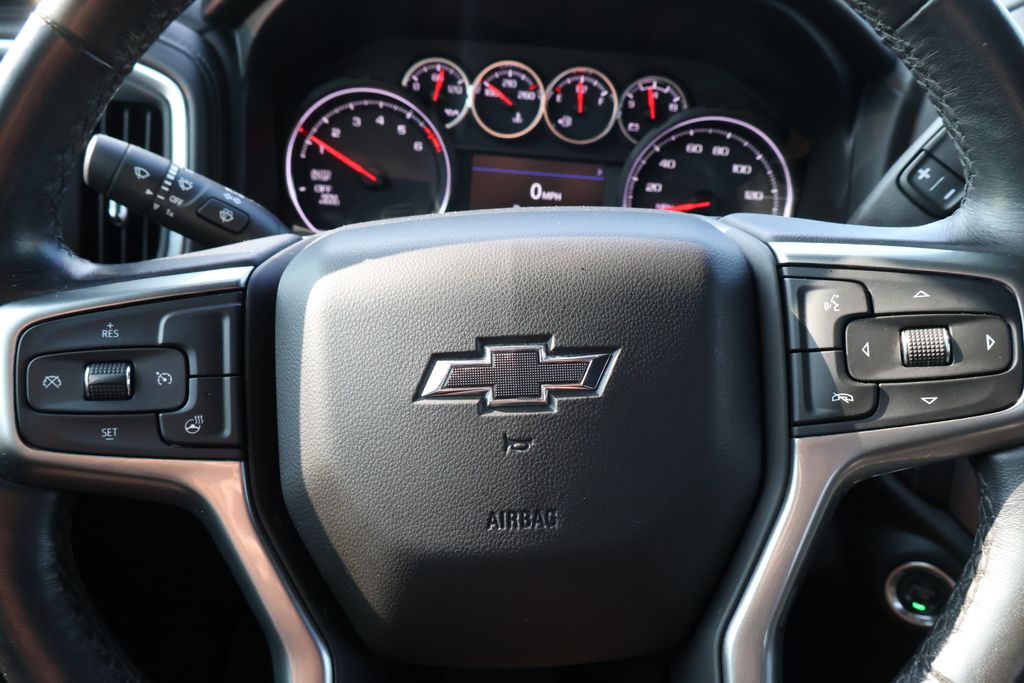 Thumbnail: 2021 Chevrolet Silverado 1500 - 20
