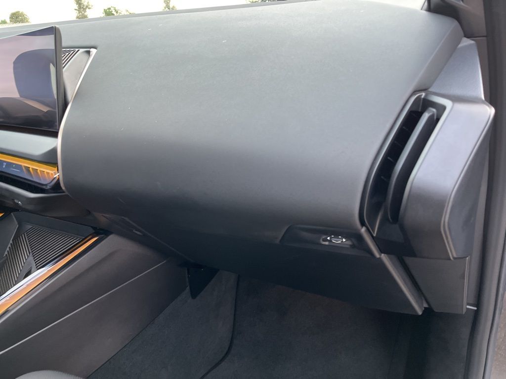 Thumbnail: 2025 BMW X3 - 30