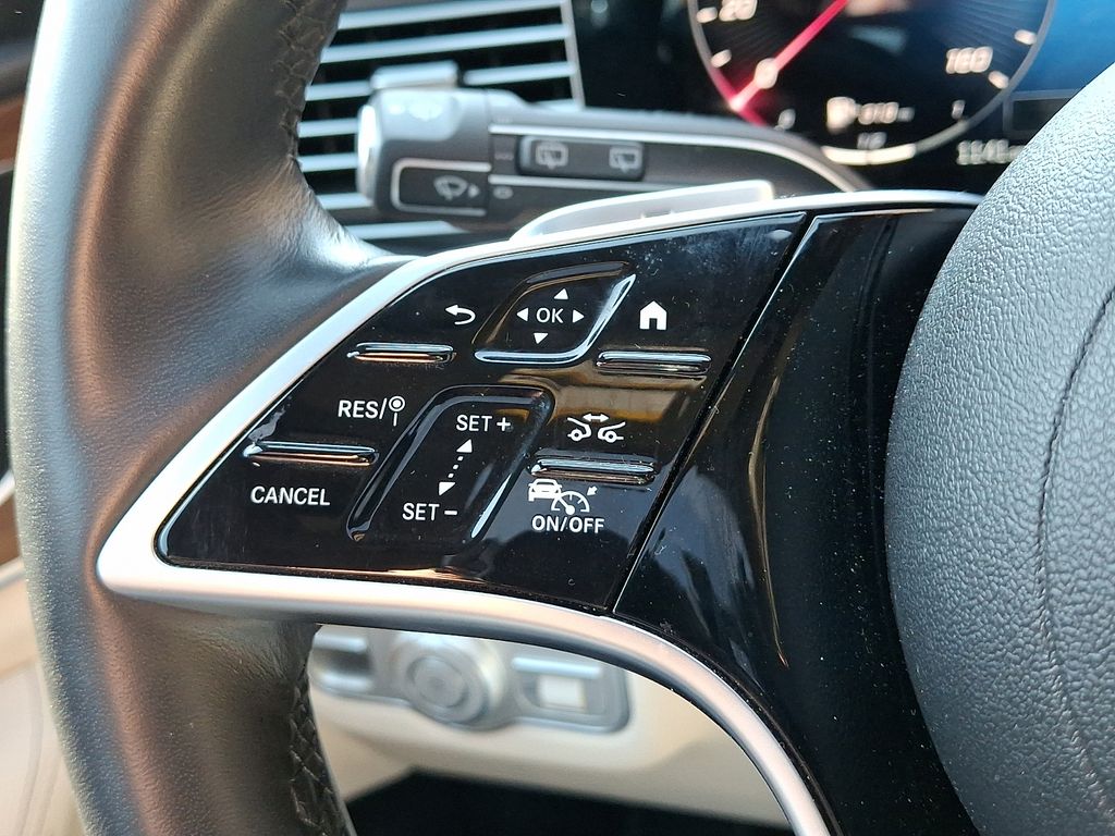 Thumbnail: 2024 Mercedes-Benz GLE - 19