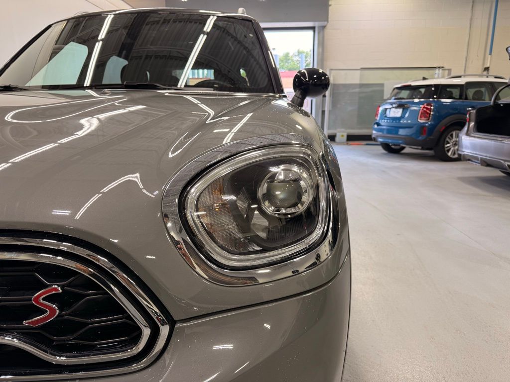 Thumbnail: 2017 MINI Cooper Countryman - 9