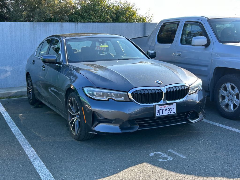 Thumbnail: 2021 BMW 3 Series - 2