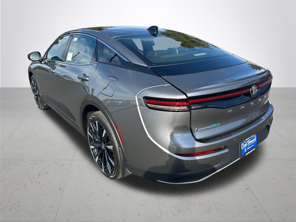 2026 Toyota Crown Platinum