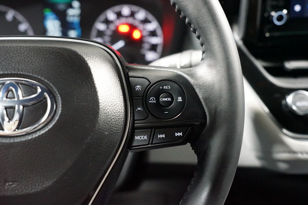 Thumbnail: 2024 Toyota Corolla - 13