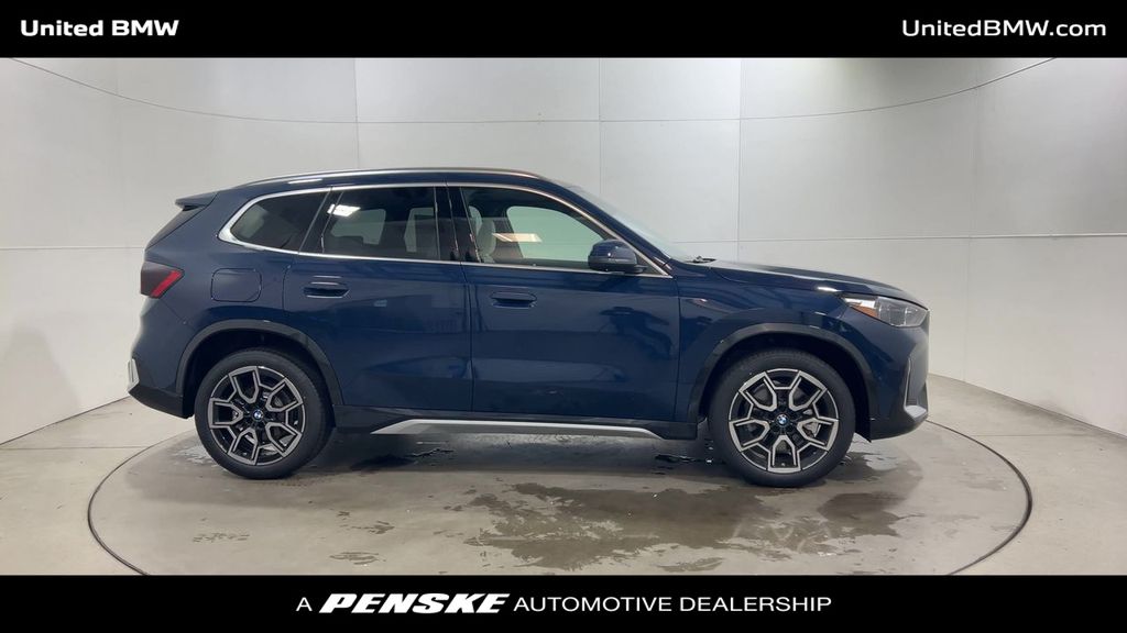 Thumbnail: 2026 BMW X1 - 9