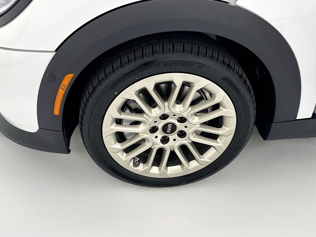 Thumbnail: 2026 MINI Cooper - 29