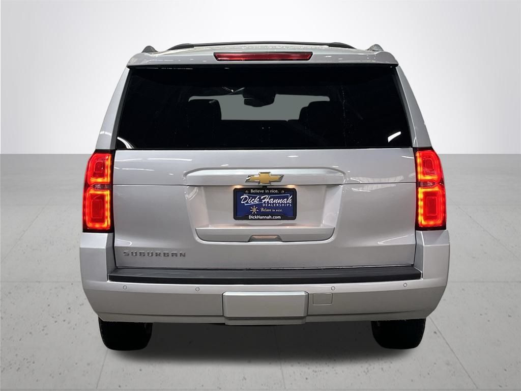 2017 Chevrolet Suburban LT