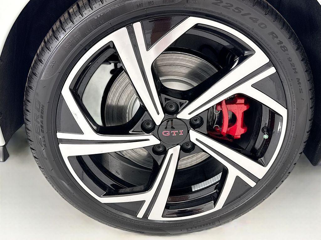 Thumbnail: 2026 Volkswagen Golf - 31