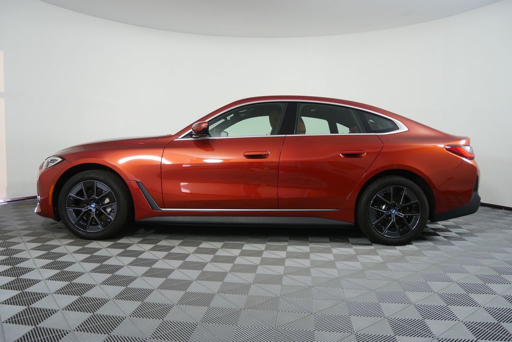 2024 BMW i4 eDrive35 6