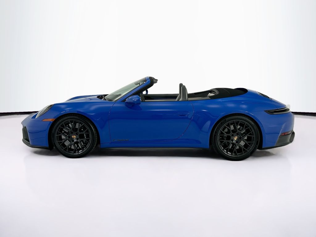 Thumbnail: 2026 Porsche 911 - 8
