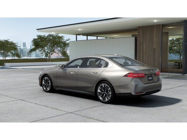 New 2027 Gray BMW 530i image 2