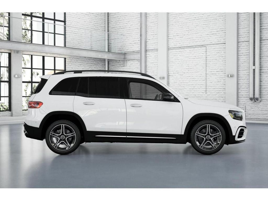 Thumbnail: 2026 Mercedes-Benz GLB - 2