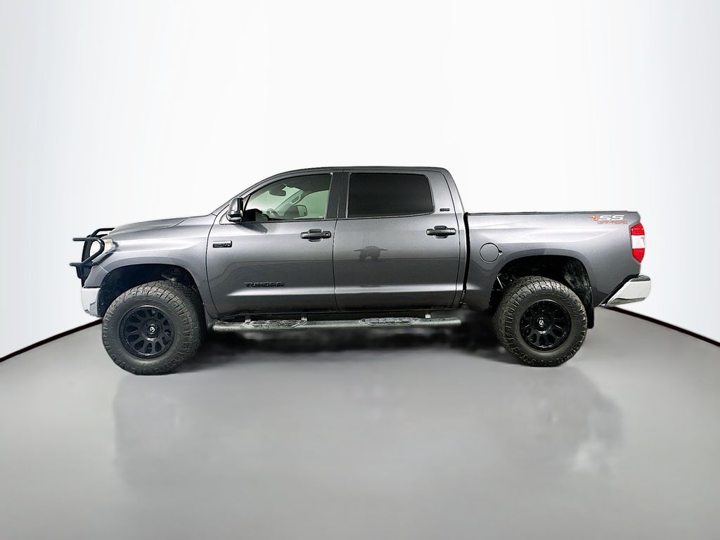 2019 Toyota Tundra SR5 8