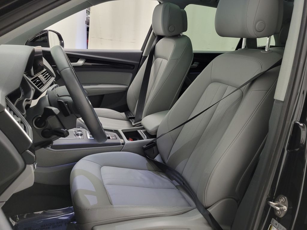 Thumbnail: 2019 Audi Q5 - 25